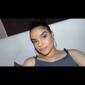 Meet your Posher, Shai